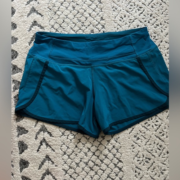 Lululemon shorts - Picture 1 of 4